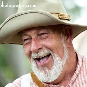 Meet your Posher, Larry